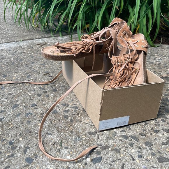 Sam Edelman Kyra Gladiator Boho Fringe Sandal  - Picture 10 of 16